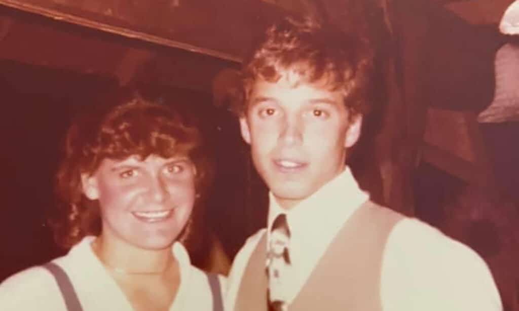 An old picture of two Navigator students